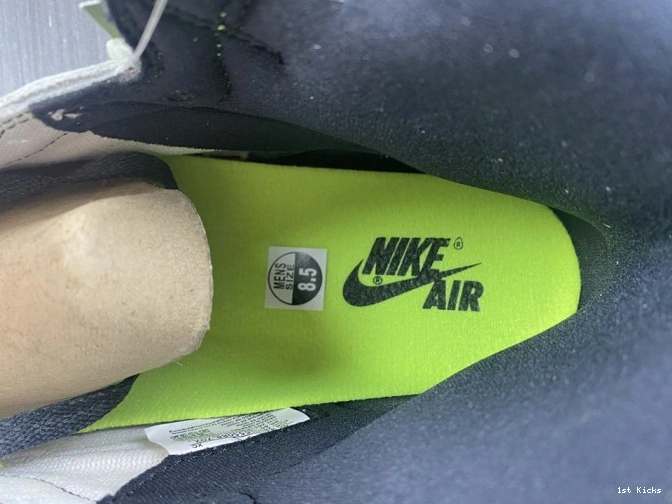 1st Kicks Shoes Jordan Air 1 555088- OG DailyWear 799 Volt High 1105